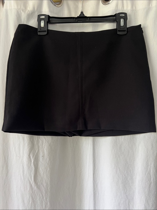 Bershka Dresses & Skirts - Bershka Black Mini Skort with Center Seam Detail